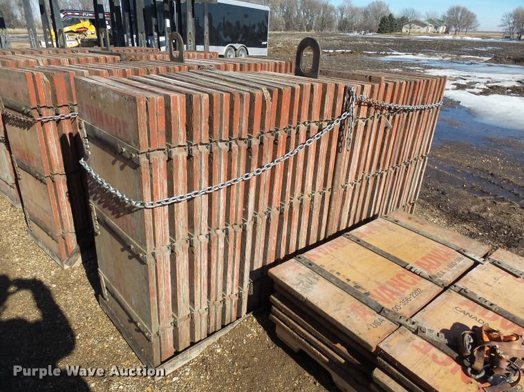 image for item AL9019 8' basement wall and garage form wall set