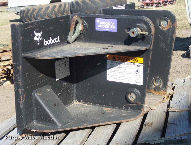 image for item AU9650 Bobcat skid steer hydraulic hammer bracket