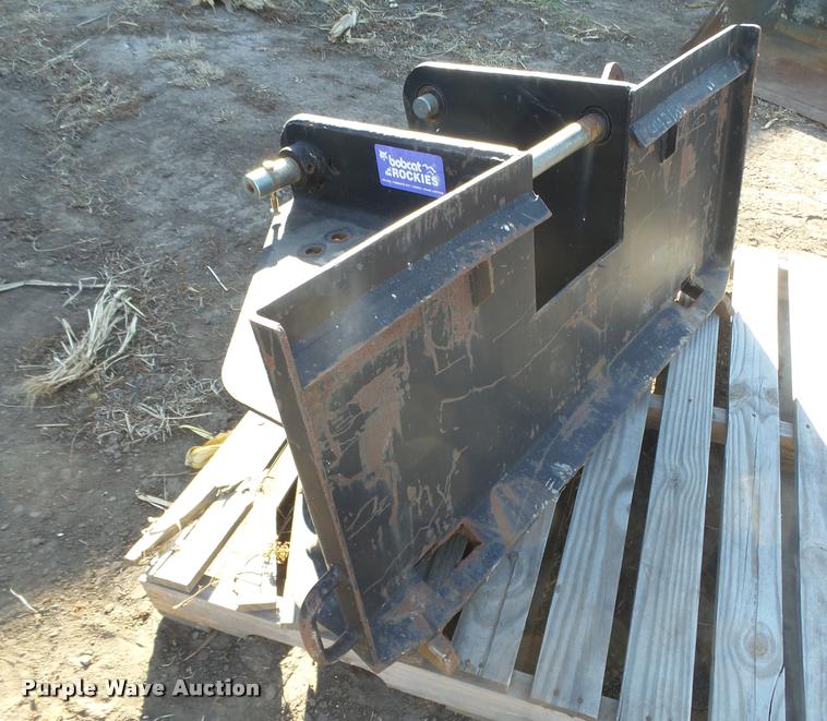 image for item AU9650 Bobcat skid steer hydraulic hammer bracket
