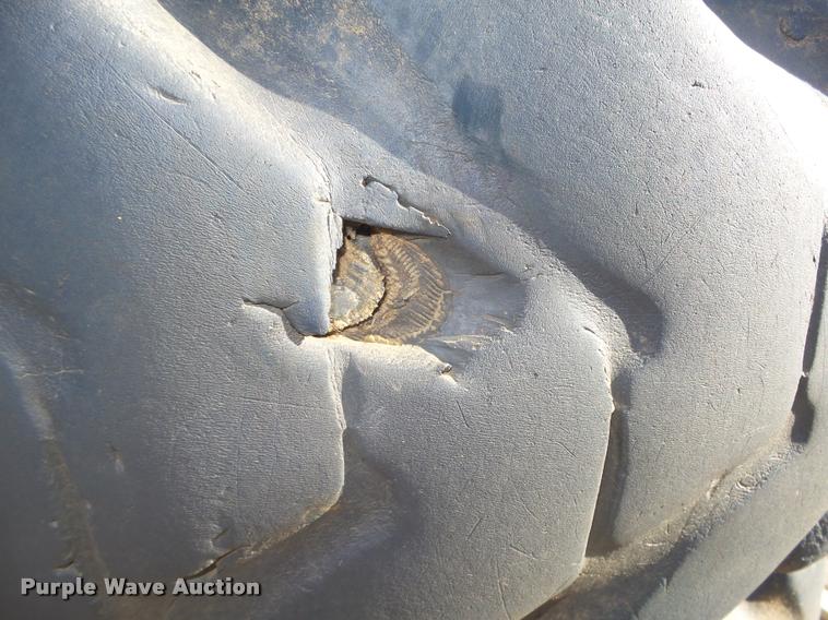 image for item AU9652 (4) 13.00-24 foam-filled tires