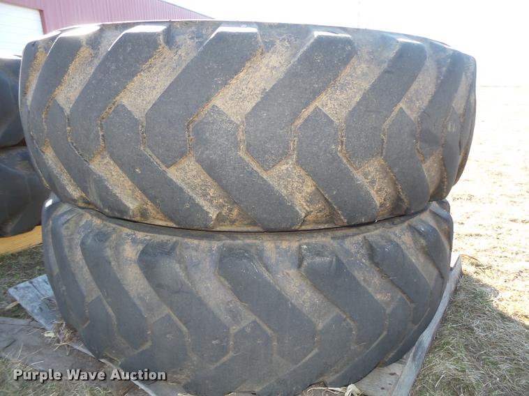 image for item AU9652 (4) 13.00-24 foam-filled tires