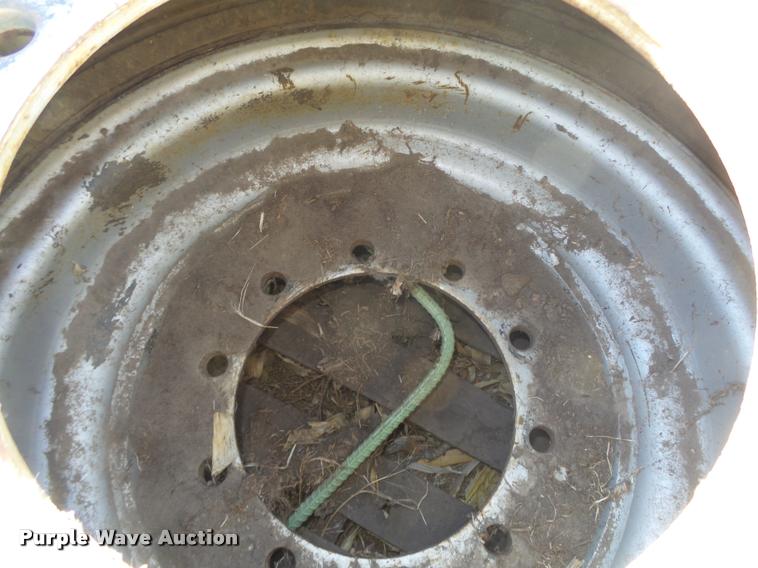 image for item AU9652 (4) 13.00-24 foam-filled tires