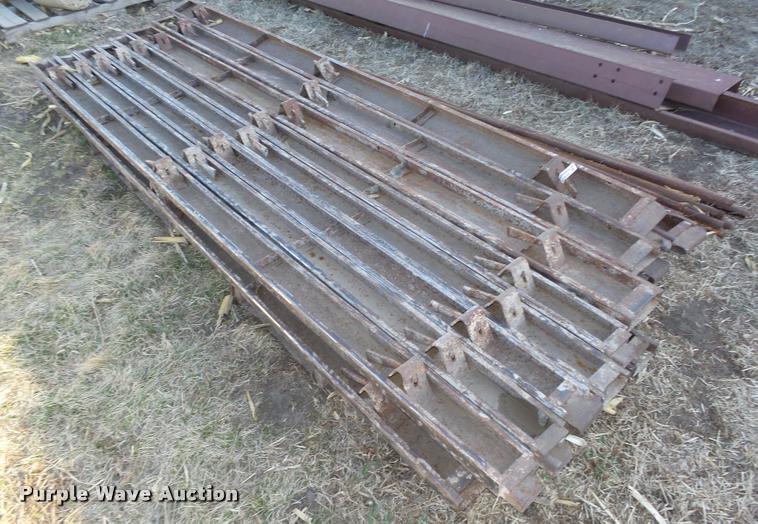 image for item AU9656 Concrete forms