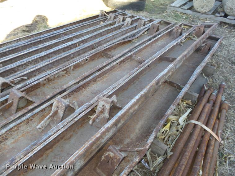 image for item AU9656 Concrete forms