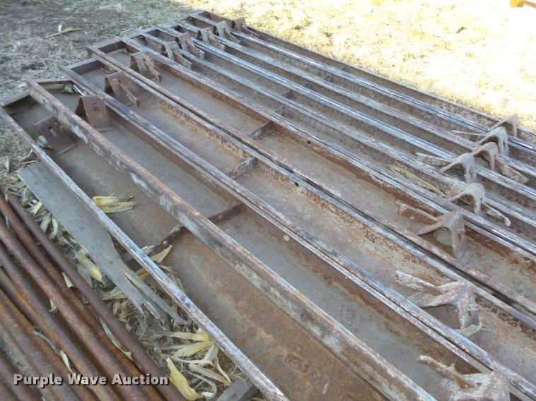 image for item AU9656 Concrete forms