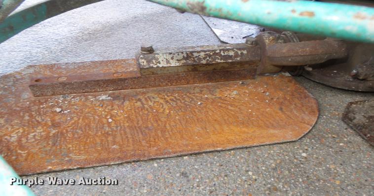 image for item AU9660 Whiteman J-4-5H power trowel