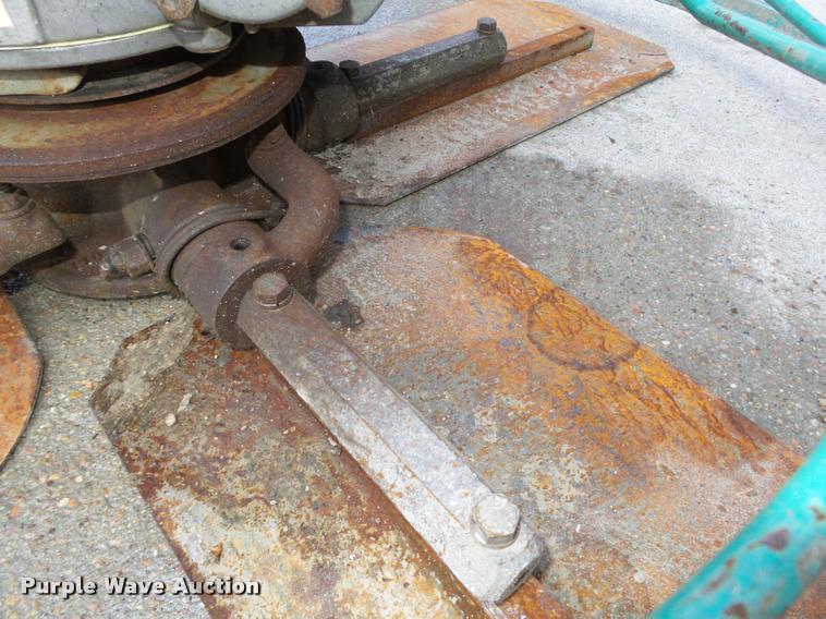 image for item AU9660 Whiteman J-4-5H power trowel