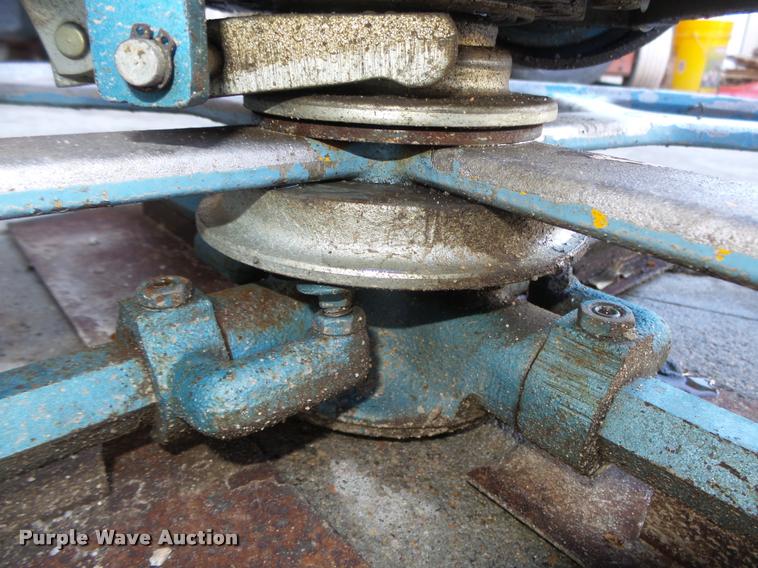 image for item AU9661 Bartell B424 Pony trowel