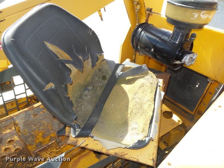 image for item AU9662 Hydramac 2650D skid steer
