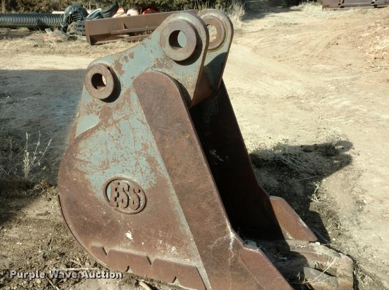 image for item BU9941 Ess excavator bucket