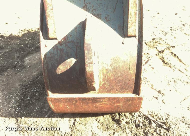 image for item BU9941 Ess excavator bucket