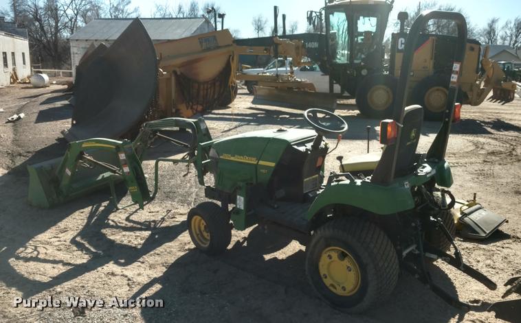 image for item BU9957 John Deere 2305 tractor