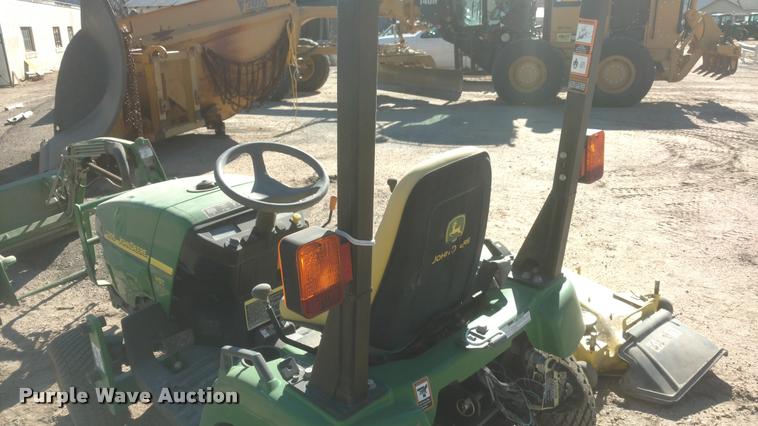 image for item BU9957 John Deere 2305 tractor