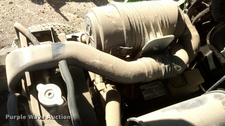 image for item BU9957 John Deere 2305 tractor