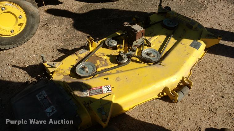 image for item BU9957 John Deere 2305 tractor