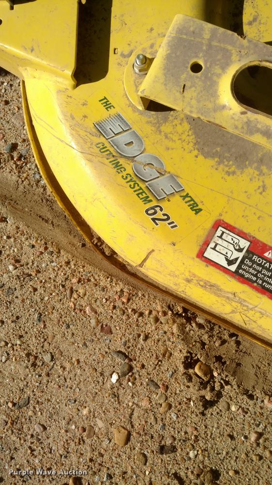 image for item BU9957 John Deere 2305 tractor