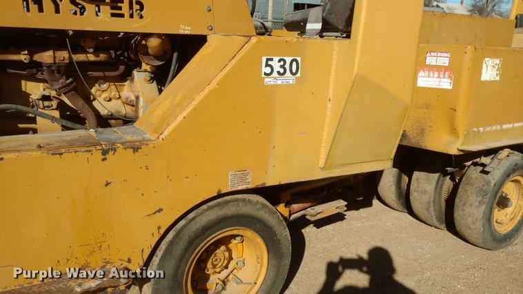 image for item BU9962 Hyster C530A pneumatic roller