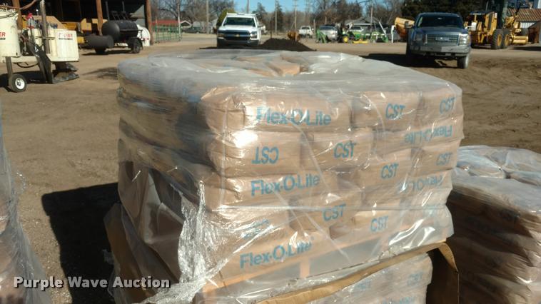 image for item BU9964 Glass beads