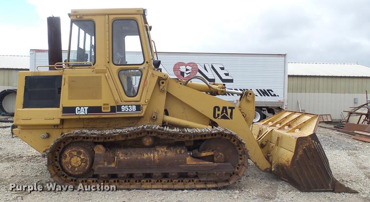 image for item CB9590 1990 Caterpillar 953B track loader