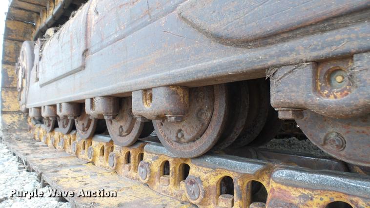 image for item CB9590 1990 Caterpillar 953B track loader