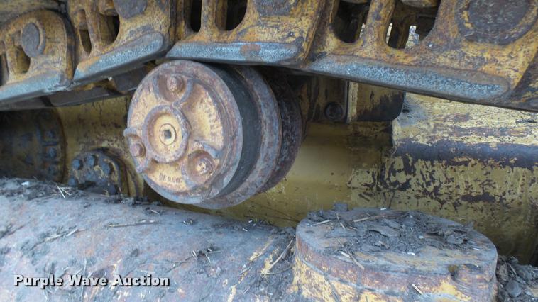 image for item CB9590 1990 Caterpillar 953B track loader