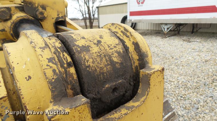 image for item CB9590 1990 Caterpillar 953B track loader