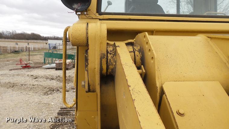 image for item CB9590 1990 Caterpillar 953B track loader