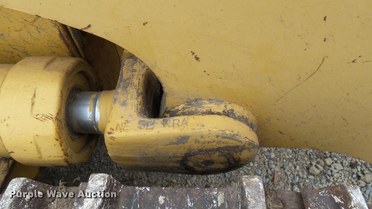 image for item CB9590 1990 Caterpillar 953B track loader