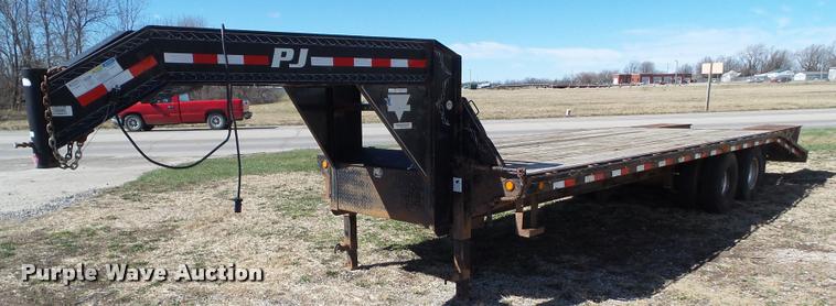 image for item CB9857 2009 PJ FD262 equipment trailer