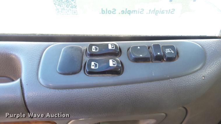 image for item DA0408 2007 Peterbilt 379 semi truck