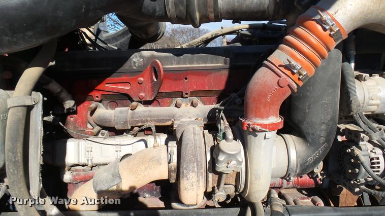 image for item DA0408 2007 Peterbilt 379 semi truck