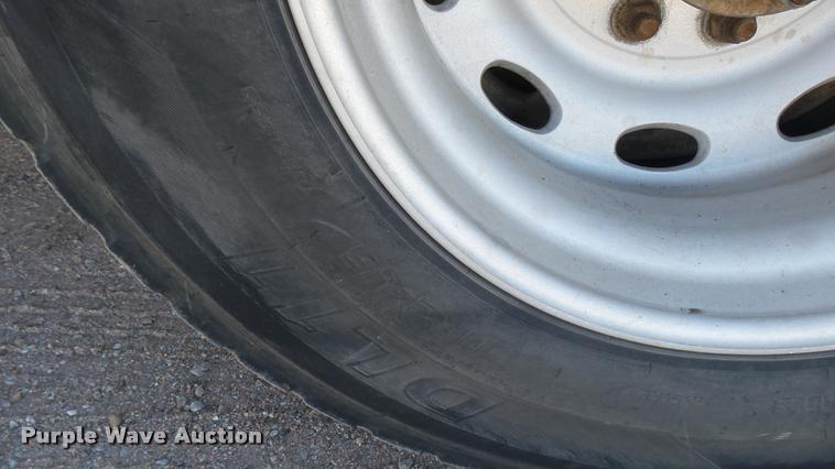 image for item DA0408 2007 Peterbilt 379 semi truck