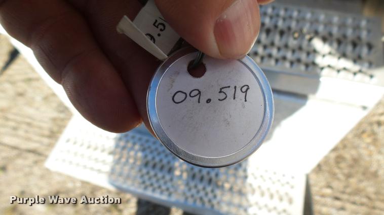 image for item DA0408 2007 Peterbilt 379 semi truck