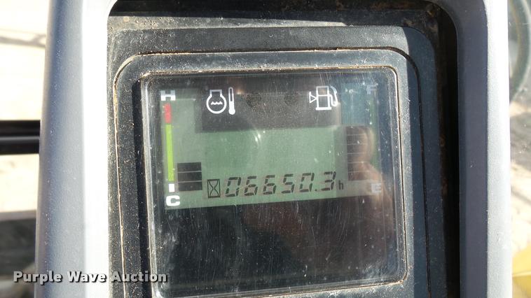 image for item DA0409 2007 Komatsu PC78MR-6 compact excavator