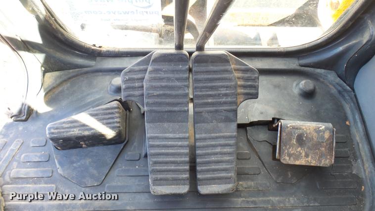 image for item DA0409 2007 Komatsu PC78MR-6 compact excavator