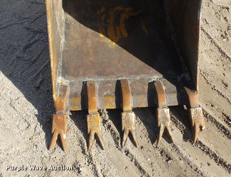 image for item DA0409 2007 Komatsu PC78MR-6 compact excavator