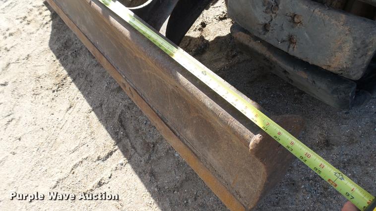 image for item DA0409 2007 Komatsu PC78MR-6 compact excavator