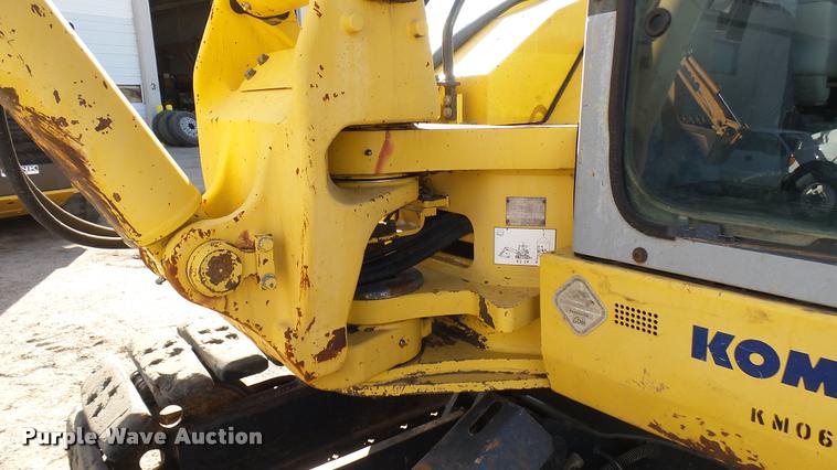 image for item DA0409 2007 Komatsu PC78MR-6 compact excavator
