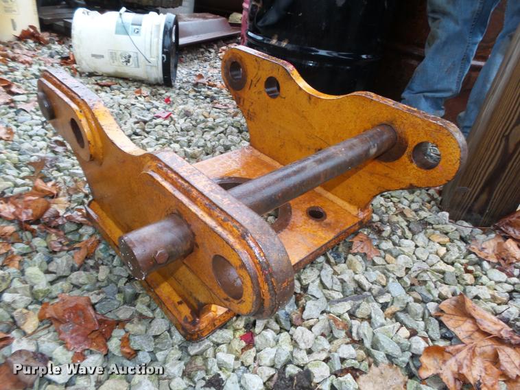 image for item DA0549 Hydraulic plate compactor