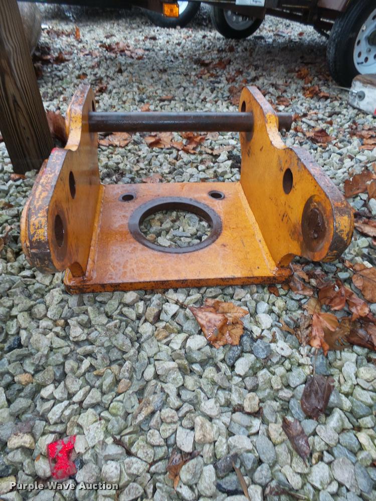 image for item DA0549 Hydraulic plate compactor