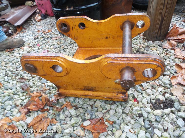 image for item DA0549 Hydraulic plate compactor