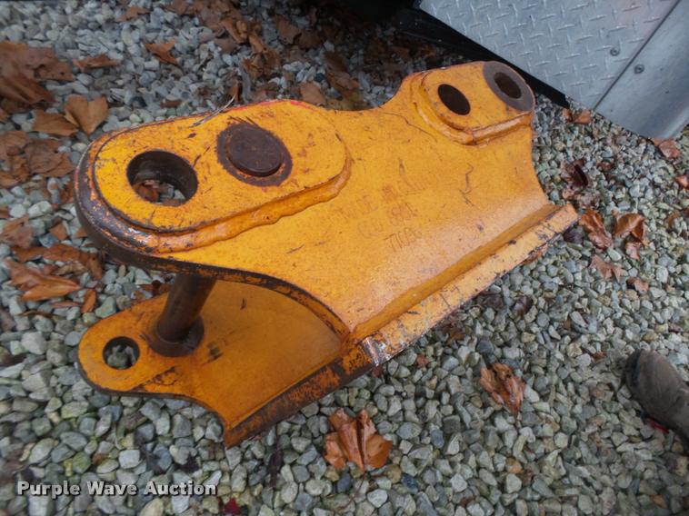 image for item DA0549 Hydraulic plate compactor