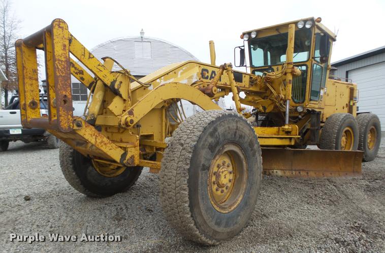 image for item DA0551 1989 Caterpillar 140G motor grader
