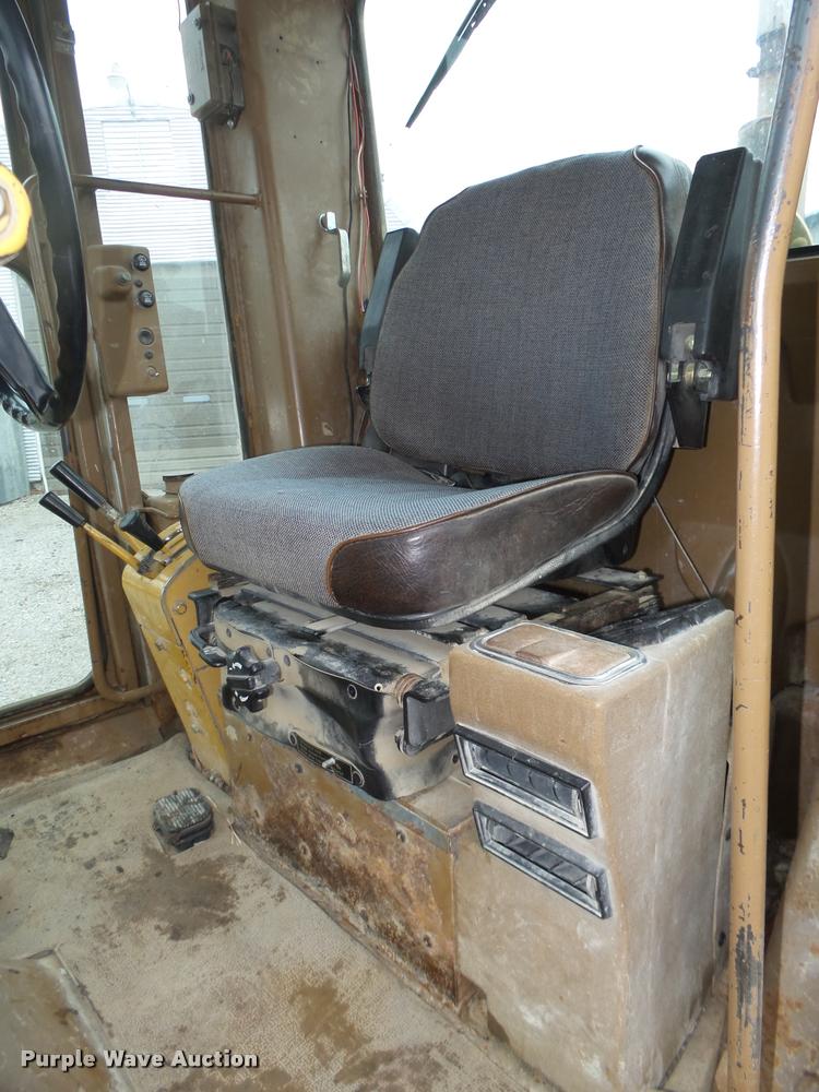 image for item DA0551 1989 Caterpillar 140G motor grader