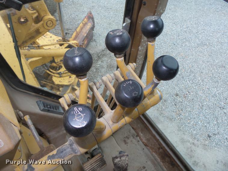 image for item DA0551 1989 Caterpillar 140G motor grader