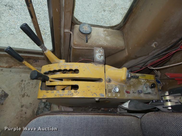 image for item DA0551 1989 Caterpillar 140G motor grader