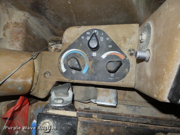 image for item DA0551 1989 Caterpillar 140G motor grader