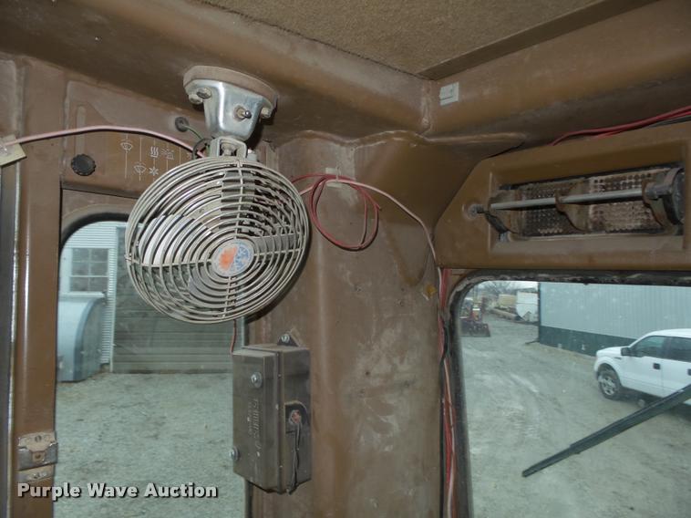 image for item DA0551 1989 Caterpillar 140G motor grader