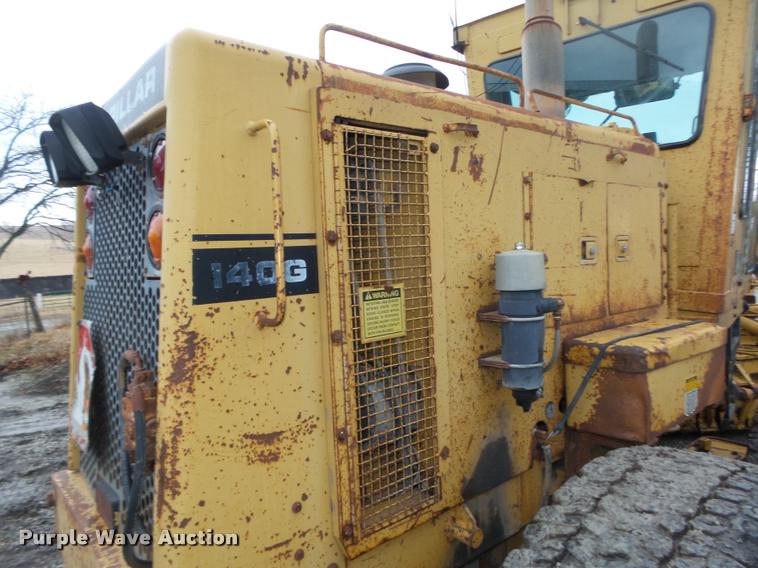 image for item DA0551 1989 Caterpillar 140G motor grader