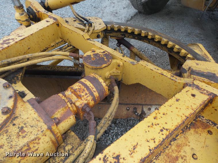 image for item DA0551 1989 Caterpillar 140G motor grader